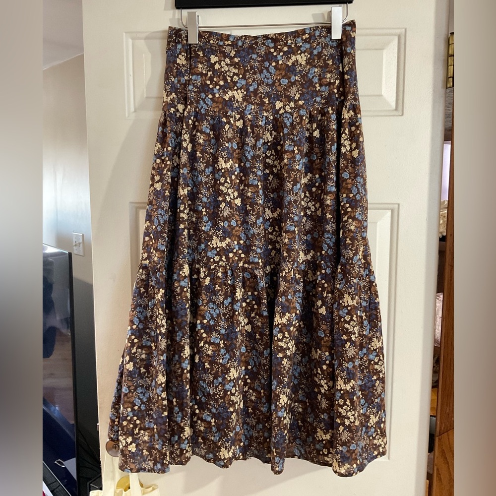 Reformation Brown Floral Midi Skirt with Blue & Cream Blossoms - Picture 11 of 13